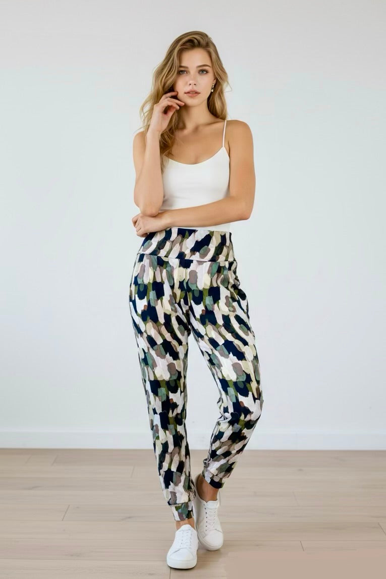 Front view of Painted Abstract jogger pants in olive, beige, mocha and black – Just Jacksy